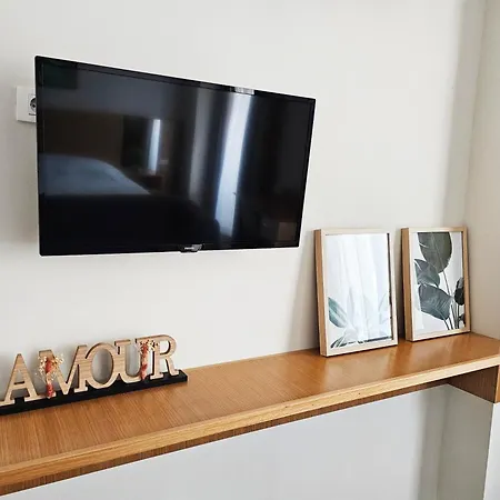 Apartamento Magnet 2 Self Check In Tirana